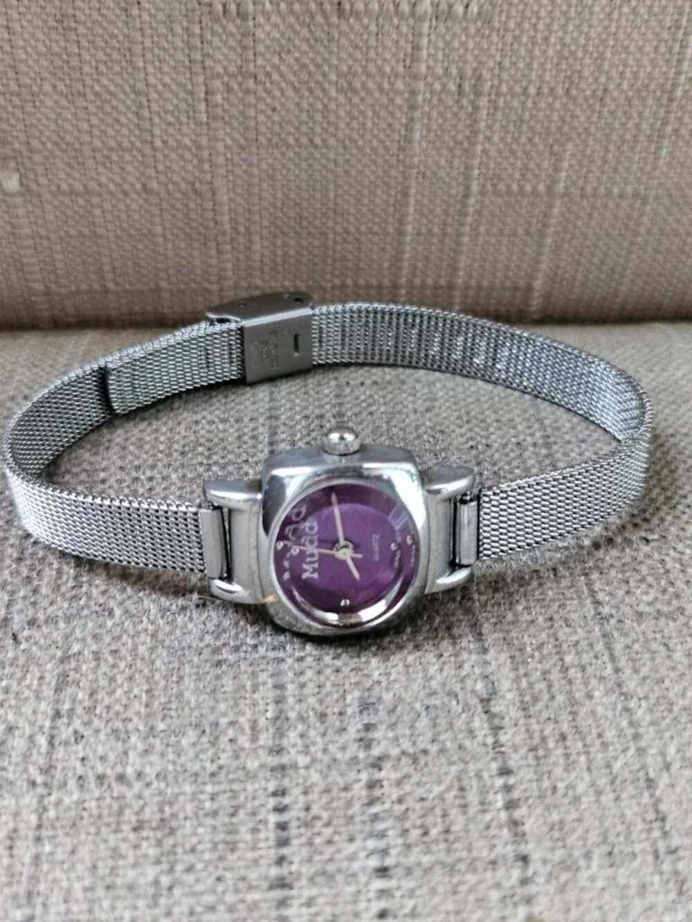 Mudd Women Wristwatch Purple Face Silver Tone Mesh Chain Band Analog Wrist Watch